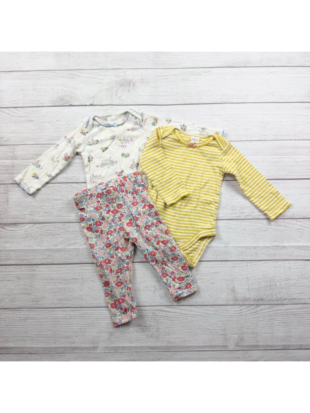Baby Boden 3 Piece Set 2 Bodysuits Floral Leggings Baby Girls 6-12 Months